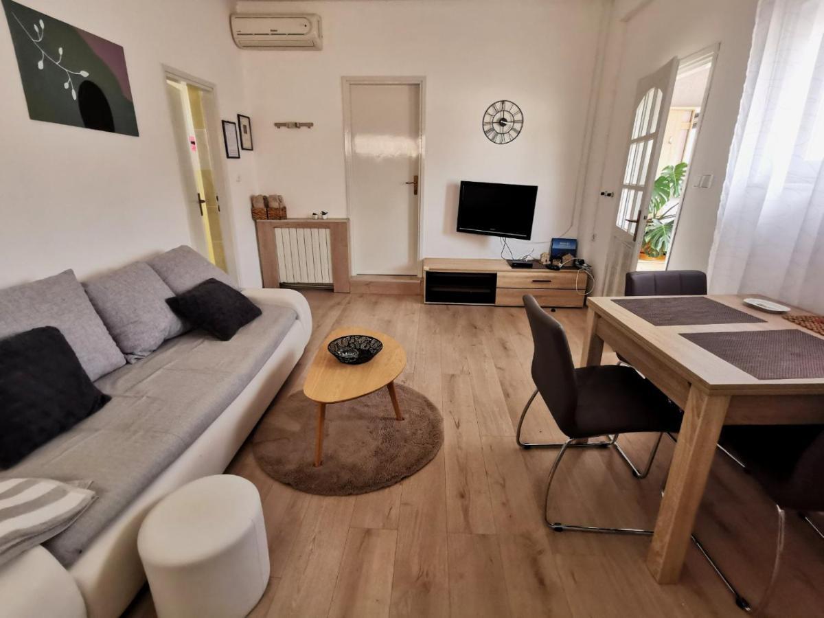 Apartman Lana 메덜린 외부 사진